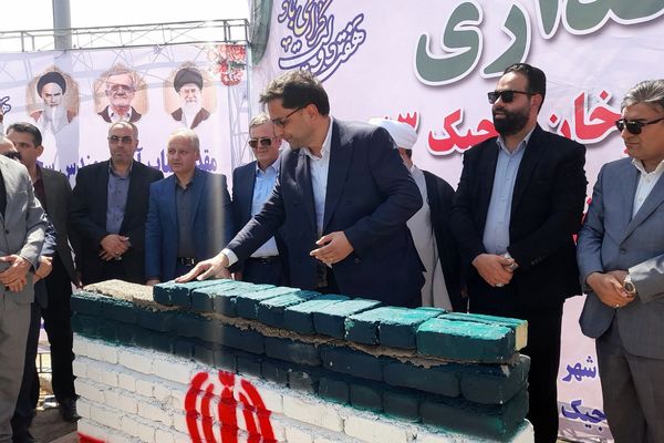 خشت‌گذاری مدرسه در صبا شهر؛ گام مؤثری برای تحول و پیشرفت نظام آموزشی