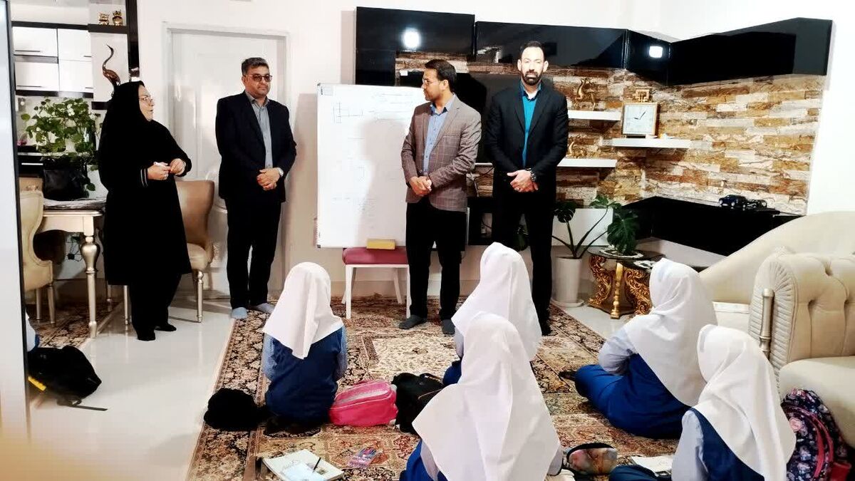 در روزهای آموزش مجازی معلمان  کلات سنگر آموزش را خالی نگذاشتند