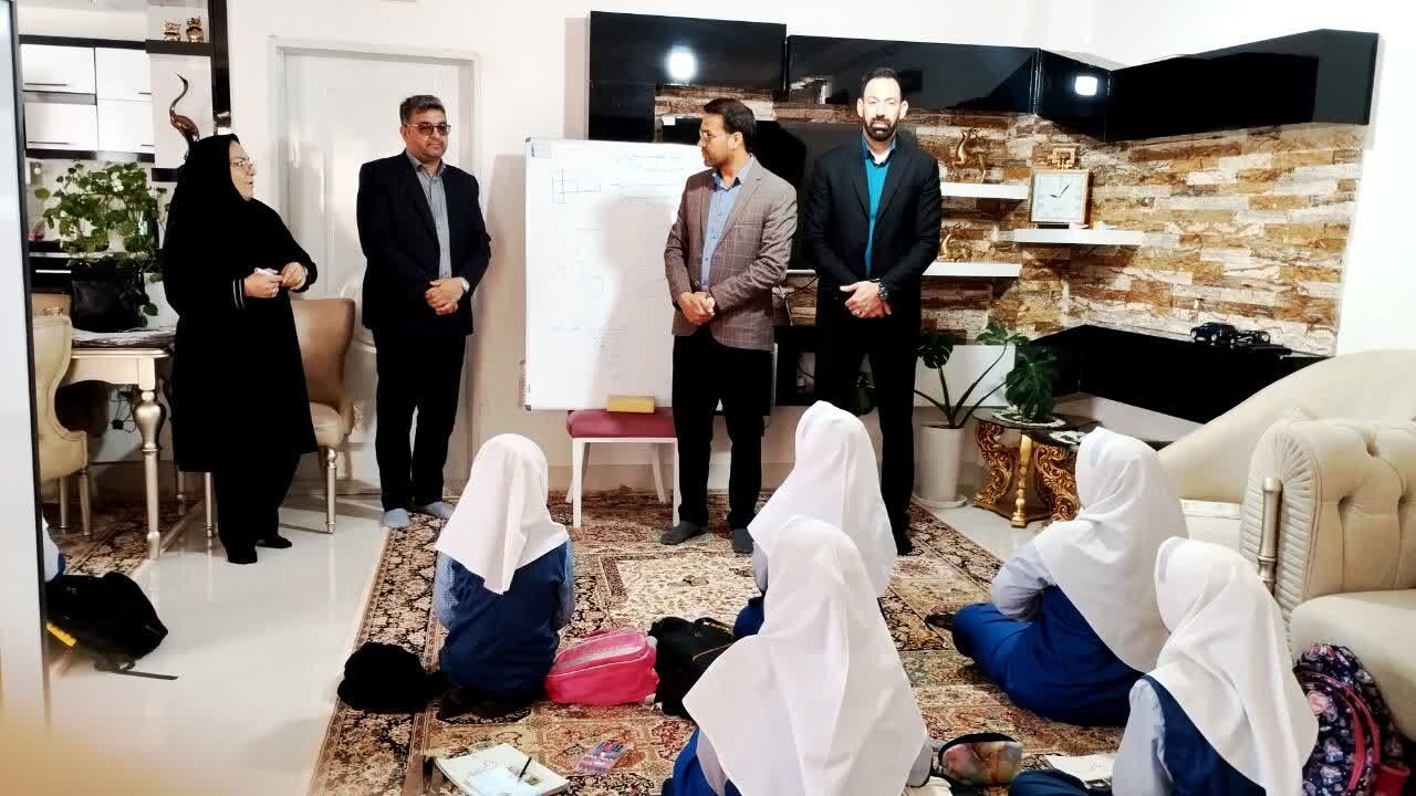 در روزهای آموزش مجازی معلمان  کلات سنگر آموزش را خالی نگذاشتند