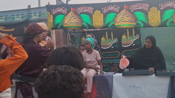 آیین سنتی تعزیه‌خوانی روز عاشورا در میناب 