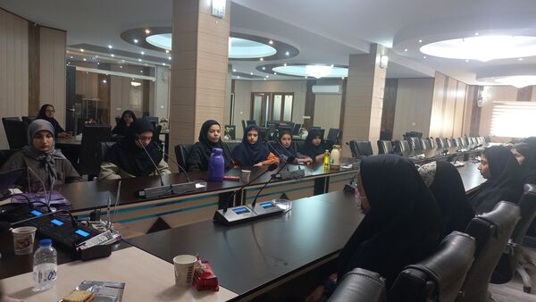  برگزاری نشست خبرنگاران خبرگزاری پانا در‌کانون شهید فهمیده کرج 