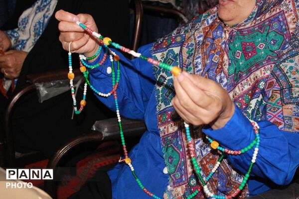 برپایی نماز عبادی و سیاسی جمعه نظرآباد 