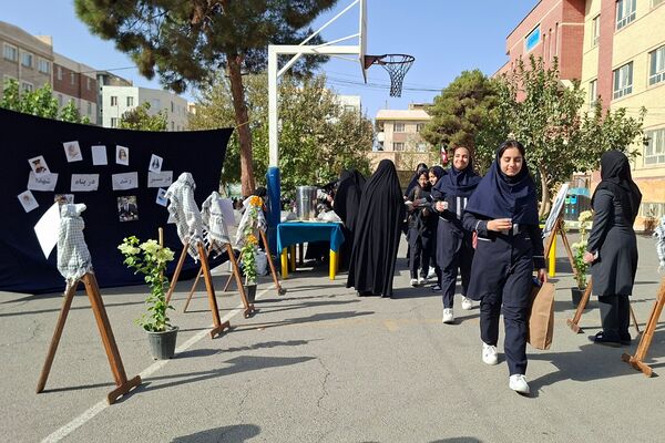 دانش‌آموزان شهریاری روز اول سال تحصیلی را به پایان رساندند