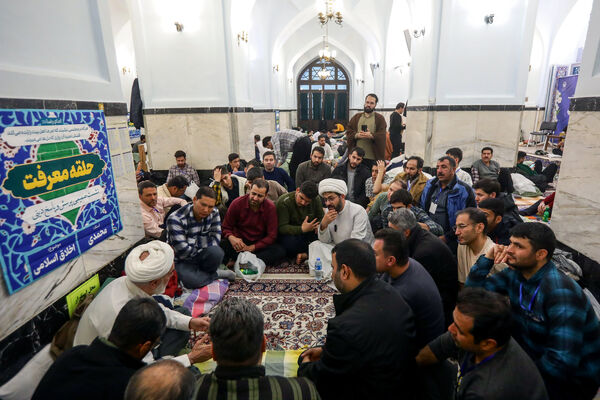 آیین معنوی اعتکاف در حرم مطهر رضوی- ۳