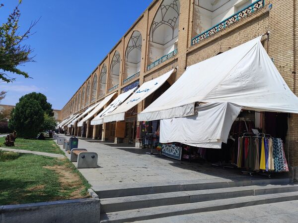 میدان امام اصفهان، شاهکاری از معماری و تاریخ