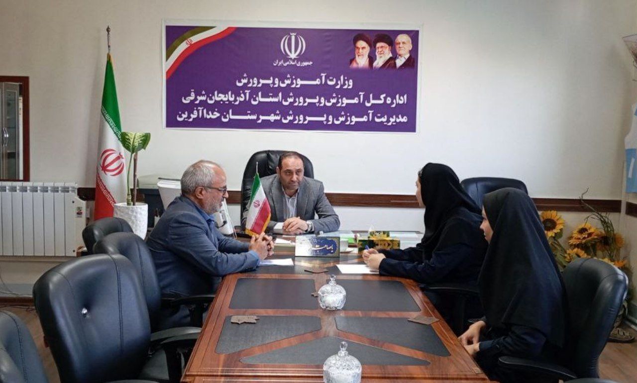 شوراهای دانش‌‌آموزی تمرین واقعی مردم‌سالاری در مدارس هستند