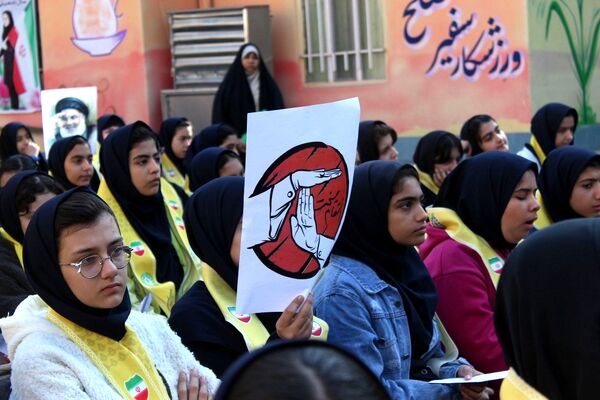 آیین برگزاری شور عاطفه‌ها در مدارس البرز 