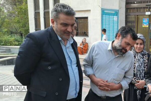 تجربه‌ای متفاوت در خوشنویسی