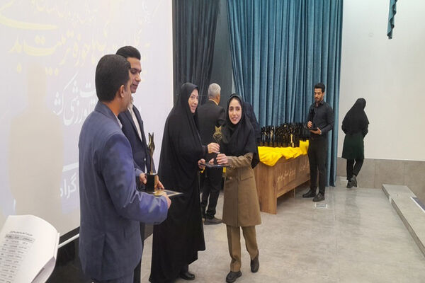 همایش تجلیل از برترین های حوزه تربیت بدنی و ورزش مدارس استان بوشهر (2)