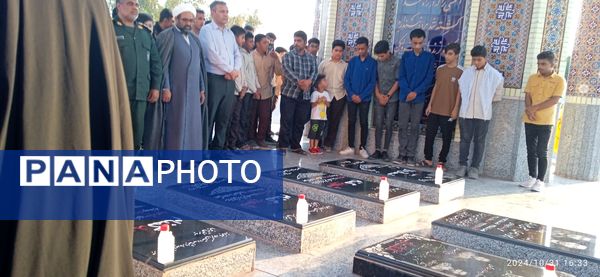 برگزاری مراسم غبارروبی گلزار شهدای بوموسی 