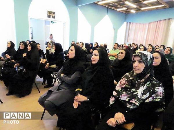 افتتاح سالن اجتماعات دبستان جلوه دانش تهران