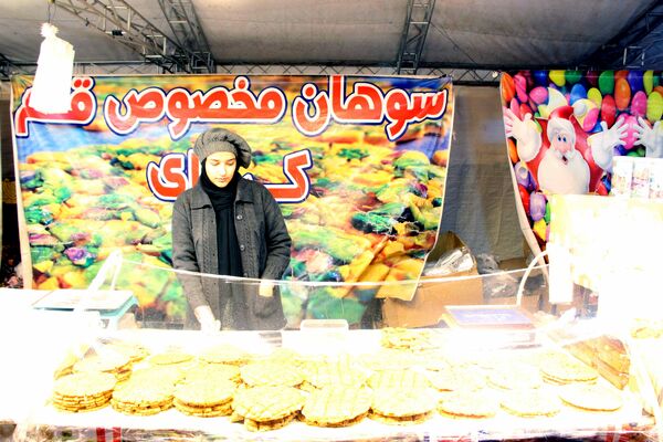 نمایشگاه شب یلدا در باغ دولت‌آباد یزد