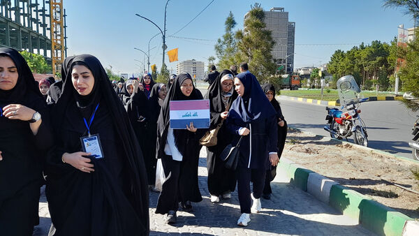همایش پیاده‌روی بانوان ورزشکار کشوری در قم