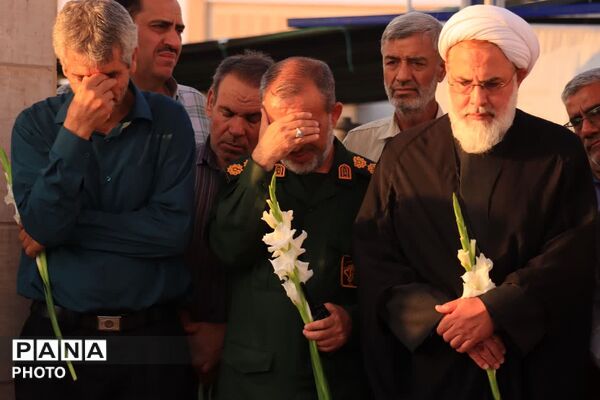تجدید میثاق با شهدای جعفریه در هفته دفاع مقدس