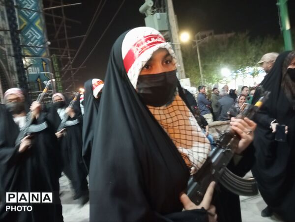 اجتماع بزرگ دختران جان فدای ایران به یاد دختران میناب 