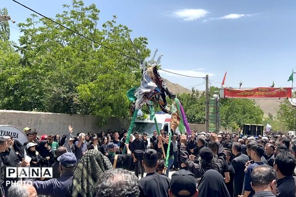 حضور فرماندار و مسئولان فیروزکوه در آیین‌های عاشورایی روستاهای لزور و وشتان