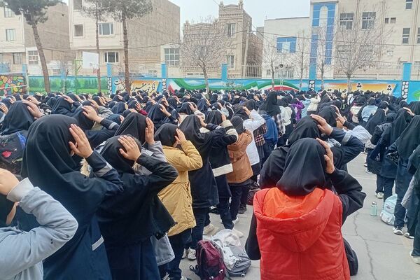 جشن نیمه شعبان در مدرسه زهره وند قرچک