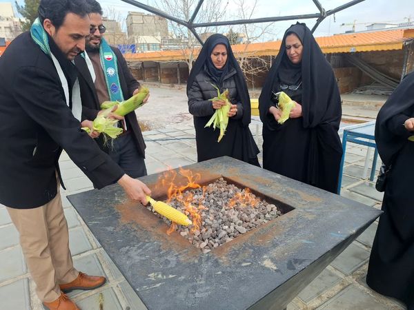 جلسه ضمن خدمت توانمندسازی مربیان و معاونین پرورشی ناحیه ۶ مشهد