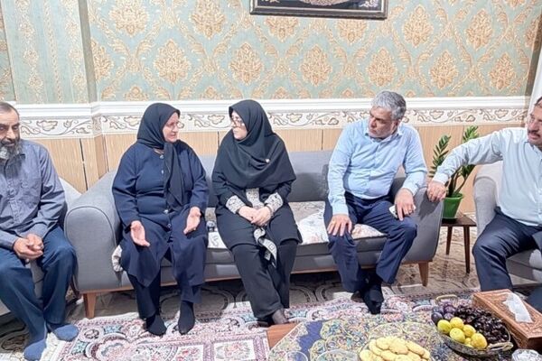 رسیدگی به مطالبات ایثارگران و شتاب‌بخشی به توسعه بندر شهید بهشتی اولویت دولت است