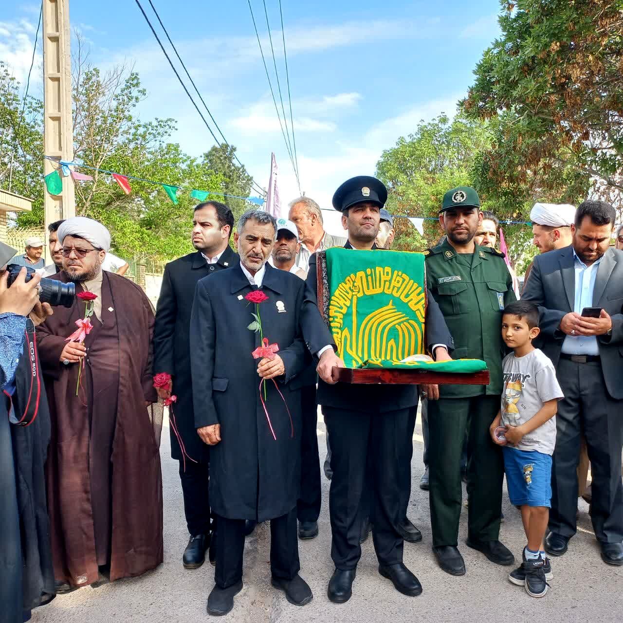 استقبال از خادمان حرم مطهر امام رضا (ع) در شهرستان فاروج 