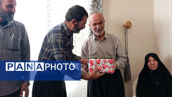 گروه جهادی دانش‌آموزی عمار، یاد شهید پیرمحمدی را در خانه پدری گرامی داشتند