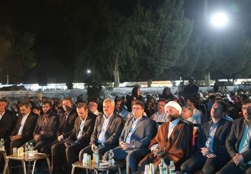 نگاهی نو به چهار روز شور و شکوه در قلب ایران زمین
