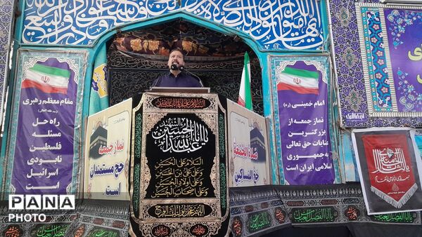 نماز جمعه در مسجد جامع شهرستان نیشابور 