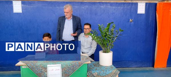 انتخابات انجمن اولیای و مربیان در مدرسه شهدای فرهنگی شهرستان شیروان