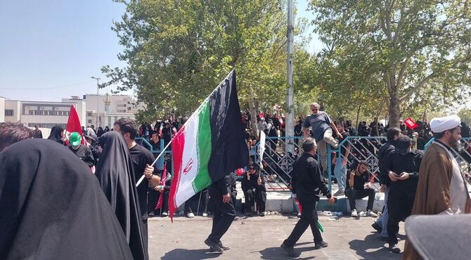 ایران یکپارچه در سوگ رهبر شهید