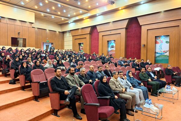 همایش فصلی مدیران مدارس شهرستان پردیس 