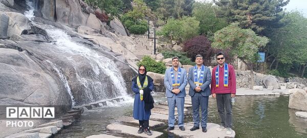 غبارروبی و تجدید میثاق با روح پاک شهدای گمنام در مشهد