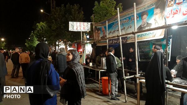 موکب  شهدای روستای آهوان در پنجاه و هشتمین شب 