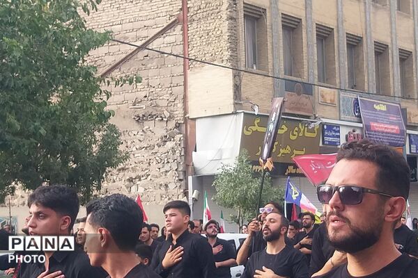 عزاداری جاماندگان پیاده‌روی اربعین حسینی در شیراز