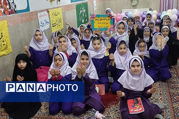 اجرای طرح «لاله‌های روشن» در دبستان آزاده ناحیه 2 شهرری 