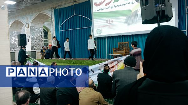 گرامیداشت حماسه  ۹ دی در کاشمر