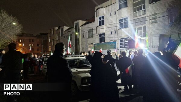 مردم محله انصار فریاد مقاومت در برابر تجاوزات اسرائیل را طنین‌انداز کردند