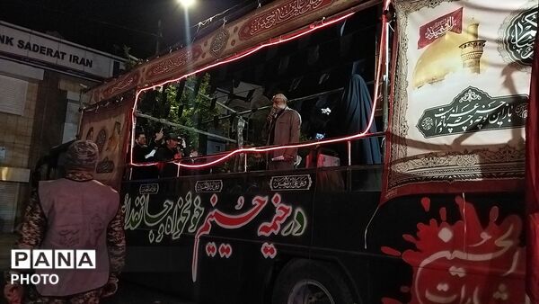 حضور پرشور مردم شهرستان نیشابور در صد و شصت و پنجمین شب از اجتماعات در حسینیه امام خمینی