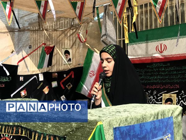 دبیرستان متوسطه اول دخترانه انقلاب میزبان شهید گمنام شد 