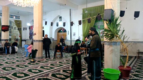 مراسم تعزیه خوانی شهادت حضرت عباس(ع) توسط ذاکرین دهستان شوراب صغیر