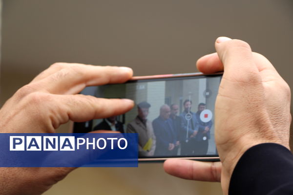 بازدید خبرنگاران از ایستگاهای اتوبوس شهری و حمل‌ونقل یزد