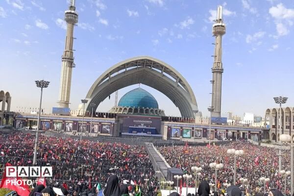 همدلی و وحدت مردم پشت صحنه حضور میلیونی در تشییع رهبر شهید 