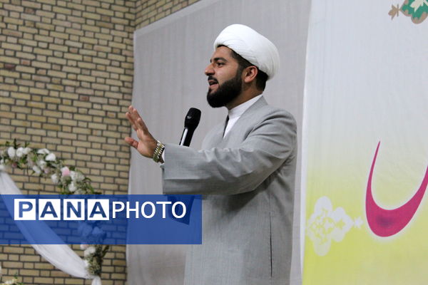 جشن چتری برای آرامش در شهر درق