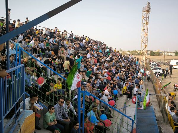 دیدار دوستانه پیشکسوتان تیم‌های ملی پرسپولیس و استقلال تهران با پیشکسوتان فوتبال گناباد و بجستان