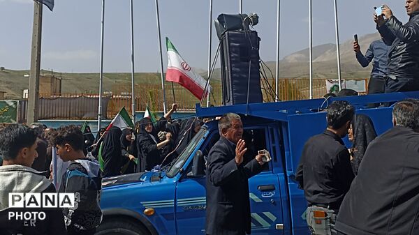 تشییع باشکوه سرباز شهید کاج   