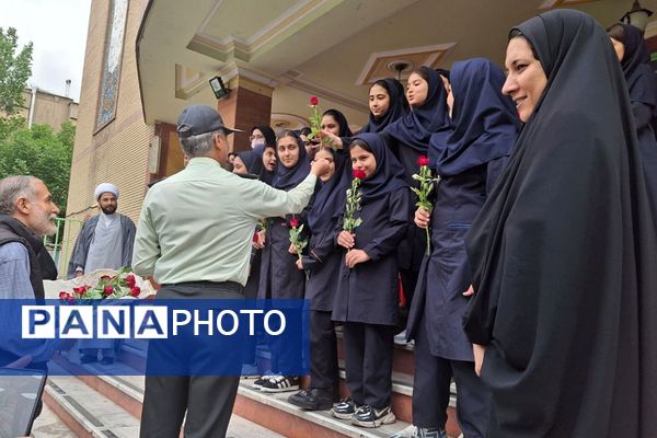 مراسم جشن ولادت حضرت معصومه (س) و روزدختر در دبیرستان حضرت ولیعصر (عج) ری یک