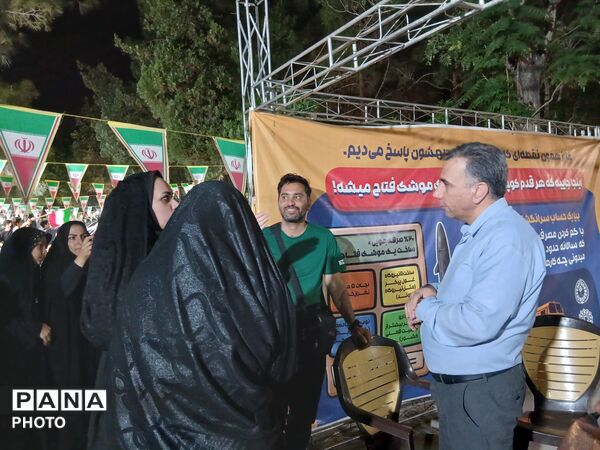 غرفه «باانرژی‌ها» ؛ مسئولیت‌پذیری و مشارکت اجتماعی