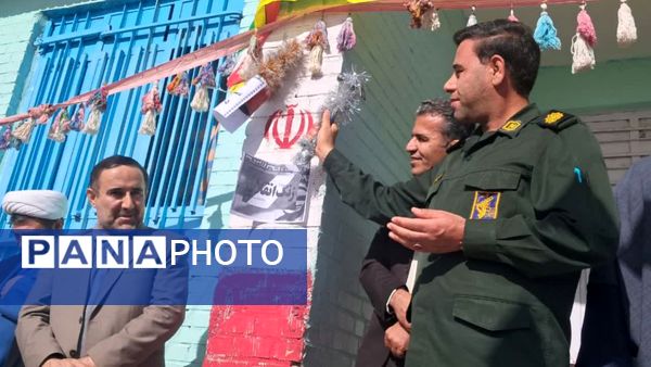 نواخته شدن زنگ انقلاب در دبستان دخترانه ام‌البنین دیشموک