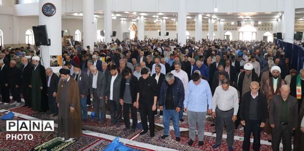 نماز عبادی و سیاسی جمعه در شهرستان نظرآباد 