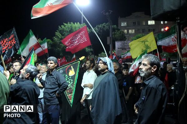 همنشینی اشک و حماسه در میدان شهدای باقرشهر