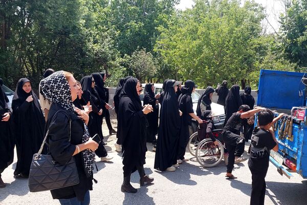 مراسم عزاداری و زنجیر‌زنی روز عاشورا در بوانات
